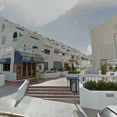 Los Cristianos, Heated Pool, Wifi, Terrace * Los Cristianos (Tenerife)